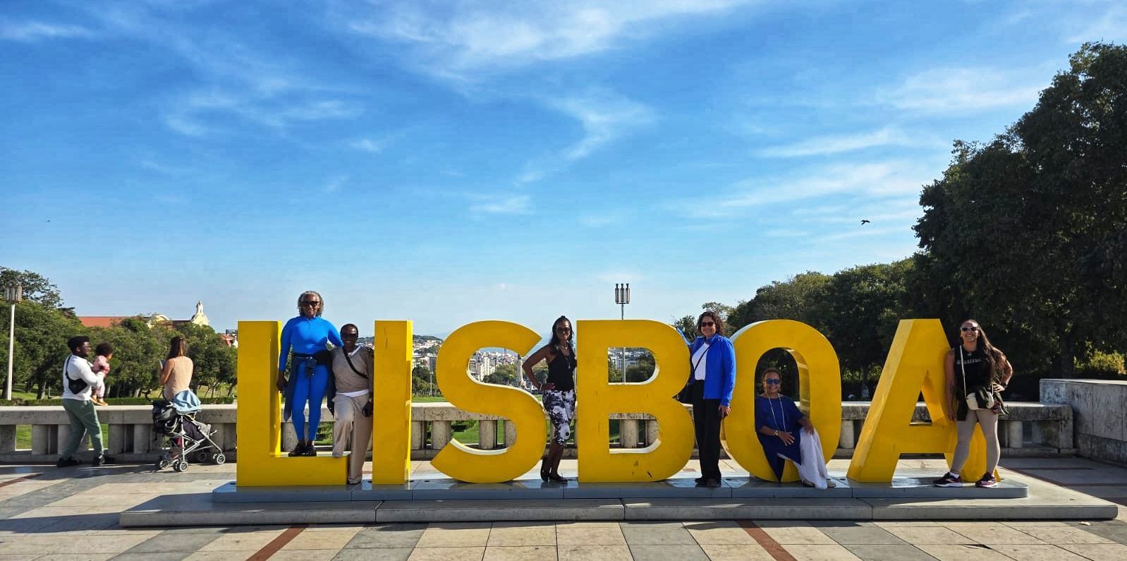 City Views & Lisbon Light