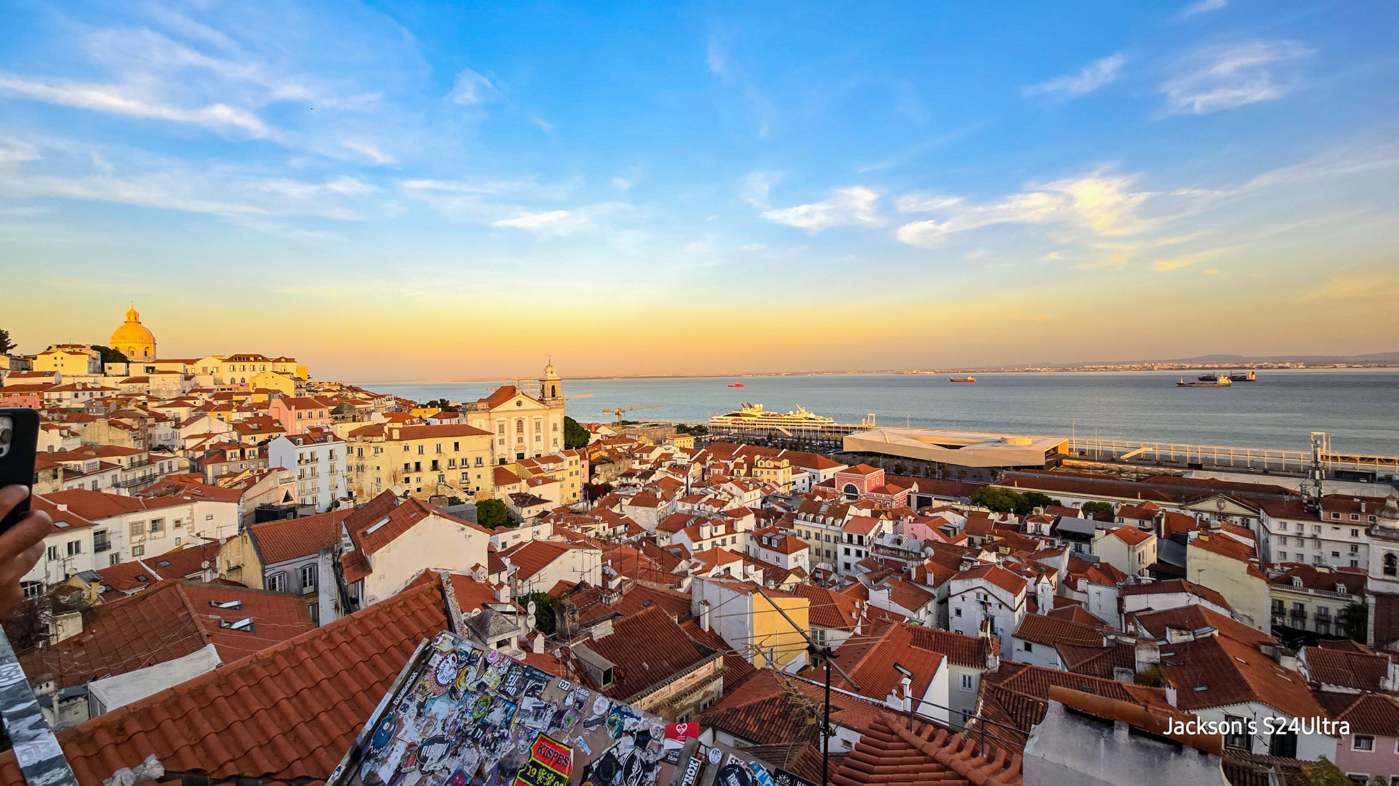 Golden Hours & Quiet Evenings